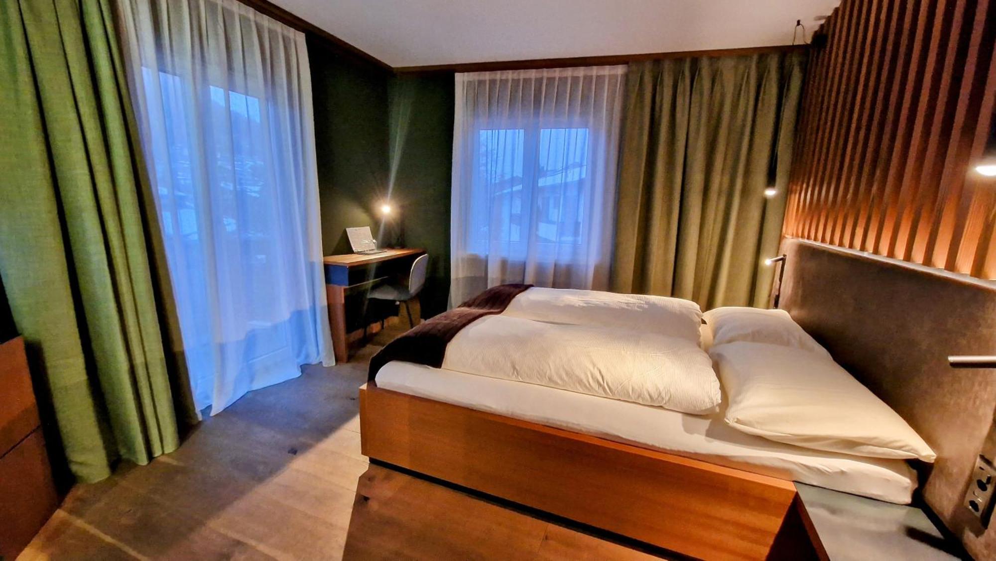 Amber Ski-In/Out Hotel & Spa Saas Fee 외부 사진