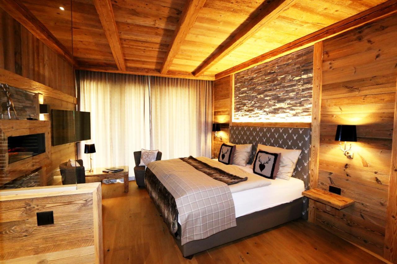 Amber Ski-In/Out Hotel & Spa Saas Fee 외부 사진