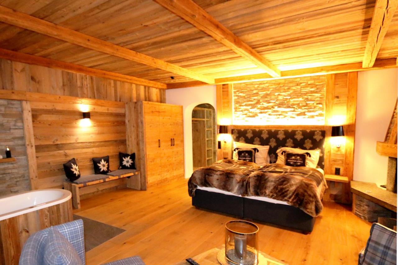 Amber Ski-In/Out Hotel & Spa Saas Fee 외부 사진